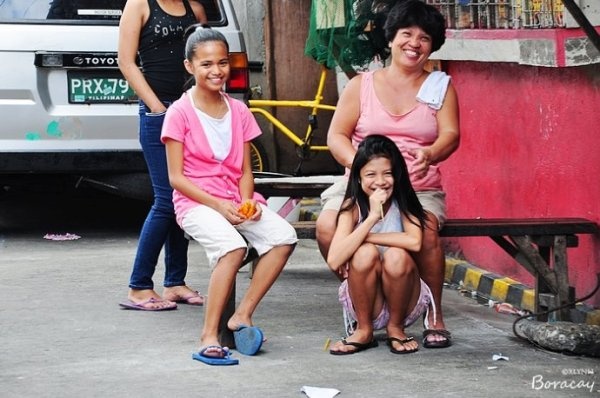 贫穷中的小资:菲律宾人的日常家居生活