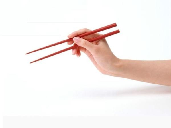 韩国人为什么喜欢用金属筷子