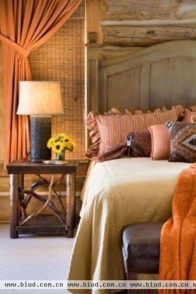 以田园风格装饰的卧室，更是让家中最舒适的空间充满脱俗气质