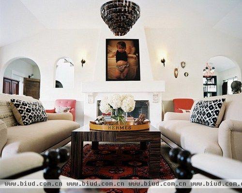 绝美美式客厅室内设计 温馨雅致空间