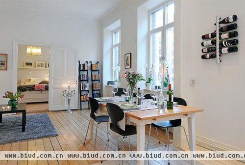 瑞典开放式小户型公寓设计，温馨、典雅、浪漫、别致，细节处处出彩，点缀起整体装修风格，色调也是淡雅清爽，超具小资情调，值得借鉴。