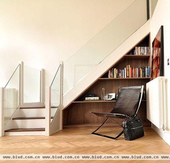 复式的家中，你也许会想要一个漂亮的楼梯，但你考虑过楼梯下的空间吗？
