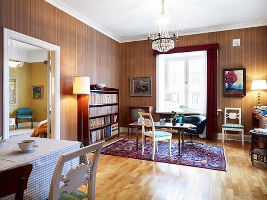 这是一套51平米雅致的单身公寓，简单的一房一厅装修能看出早期的北欧风格的印迹。细致的装扮也凸显了主人家对于生活精致的追求。