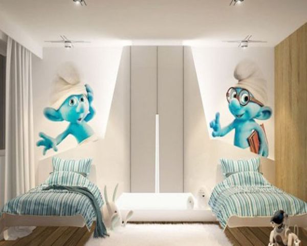 墙面添加超大贴花的蓝精灵，这顽皮的孩子的房间瞬间就变的非常独特，丰富多彩。而且还非常适合家的整体设计方案。 