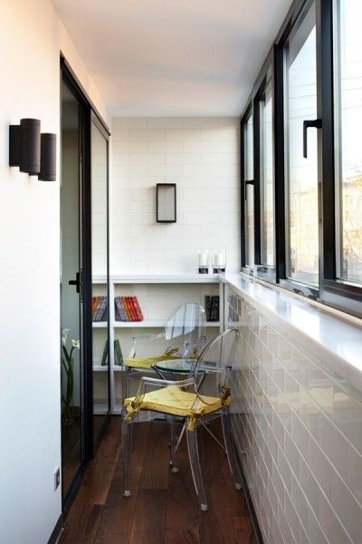 一个52平方米的小地方被转换成一个舒适的住所，现在可容纳一个厨房，卧室，客厅，浴室和独立的换药室。一个开放的空间，你可以通过不同的路线进入各个空间,在没有严格的进入或退出。