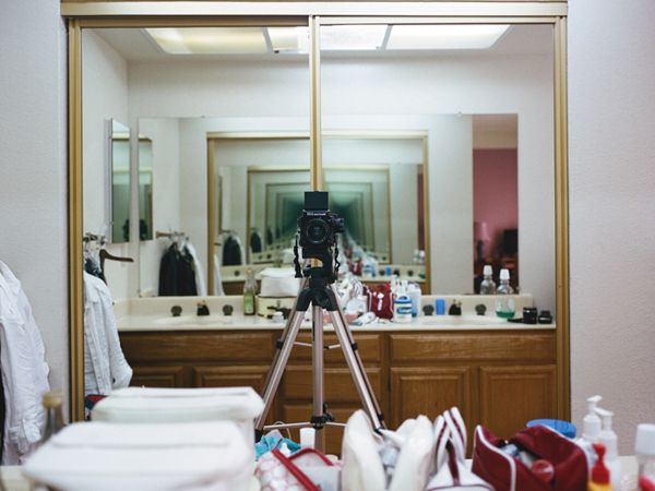 干净整洁 男性摄影师公寓设计实景图