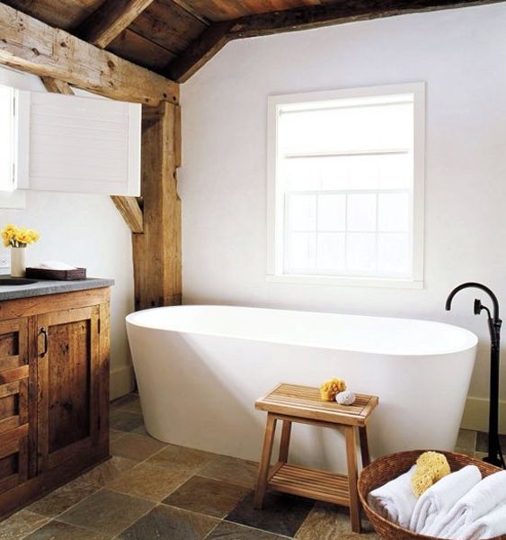 你印象中的“谷仓”是什么样子呢？如果浴室是这个样子，又是什么样的感觉呢？来看看爱家精选的10款“谷仓”式卫浴装修，是否很惊叹设计师的创意呢？