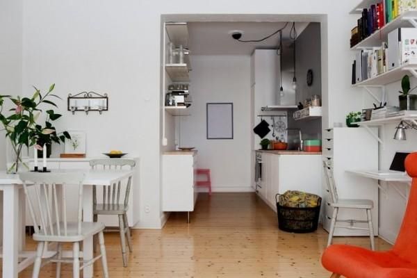 48平公寓改造 善用墙面隔板拓展收纳