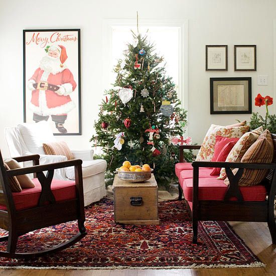 我们从客厅装饰的处处细节可以感受到，布置一个圣诞气氛浓郁的客厅是一件令人惊喜的事情，所以亲们要提前准备起来，布置出一个特别的、出众的圣诞主题客厅，让自己和家人一起美美地度过一个不一样的圣诞节！