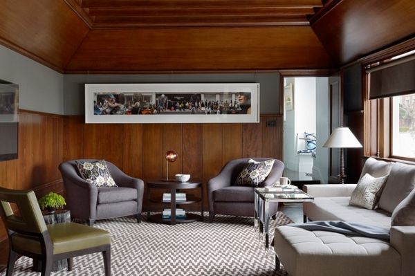 这个美丽的现代住宅坐落在美国旧金山的太平洋高地（Pacific Heights），由John K. Anderson Design设计。空间十分宽裕，一层采用了厚重复古的维多利亚风格，深色为主；其他区域则偏向轻松随意的美式风格，针织布艺搭配大气现代的家具。色彩把握恰到好处，相当能衬托出质感。
