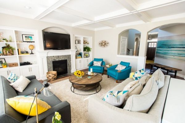 设计师Jennifer Baines Interiors带来的住宅位于美国俄勒冈州波特兰市，白色为底的空间却没有丝毫空隙会让人觉得乏味，或是优雅的湖蓝色，或是充满活力的柠檬黄，又或是几株常见的绿植，都让这个明亮宽敞的住宅处处让人充满惊喜！