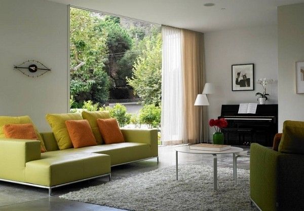 客厅是全家人相处时间最久的空间，所以该赋予更多的期望，都说大空间好设计其实不然，好的客厅设计不仅仅是主人生活品位的体现还有合理的空间规划。不妨参照这款绿色住宅。