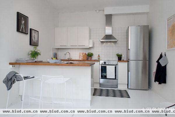 白色简约风格小厨房装修效果图