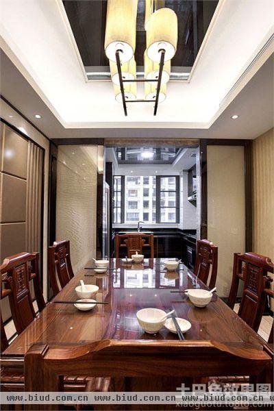 现代中式风格三室两厅餐厅装修效果图