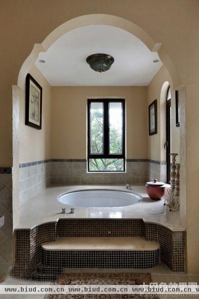 美式风格室内浴池装修