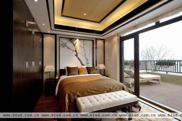 新中式别墅带阳台卧室装修