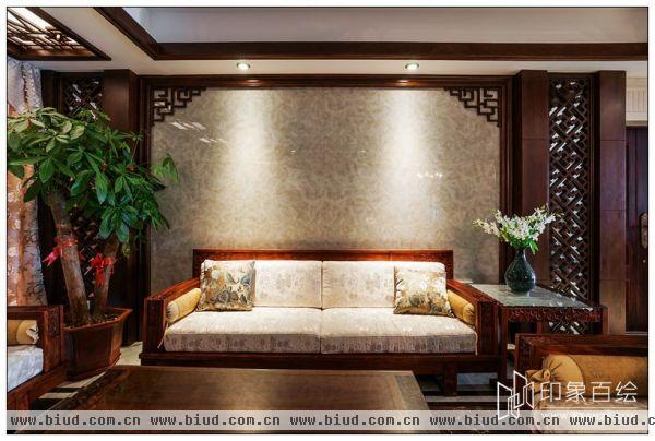 中式风格客厅背景墙装饰发财树图片