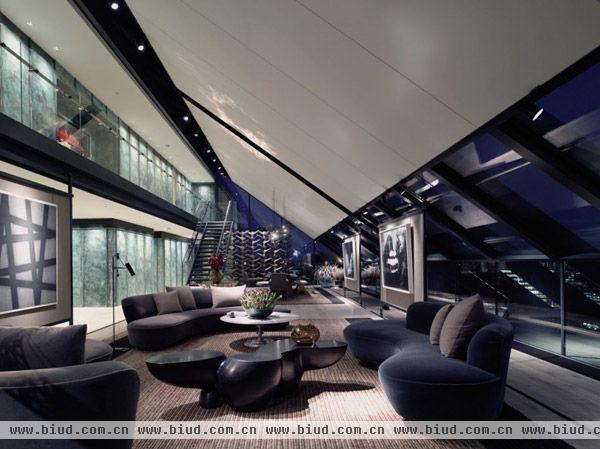 简洁和实用是现代简约风格的基本特点，沙发区是客厅风格重点打造的地方。