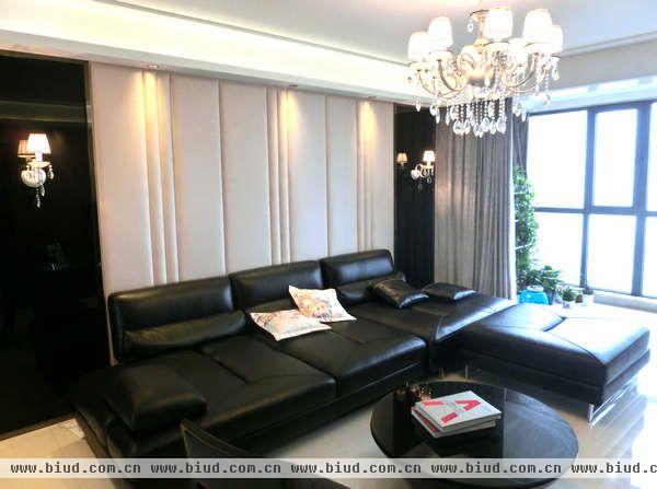 新古典风格客厅沙发装修效果图