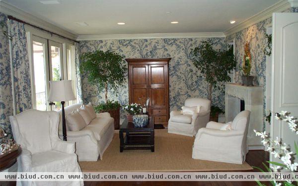美式田园风格复式家庭客厅装修装饰图片