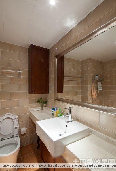 现代家居瓷砖卫生间装修设计