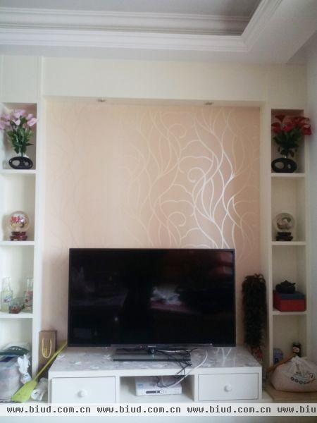 现代欧式小户型客厅电视背景墙装修图大全2014