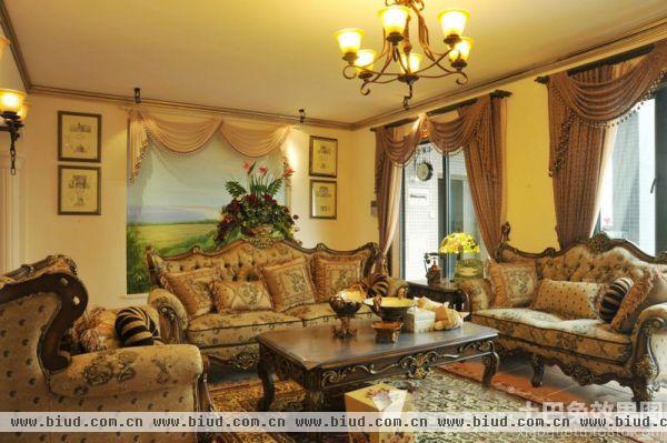 美欧风格客厅沙发背景墙设计