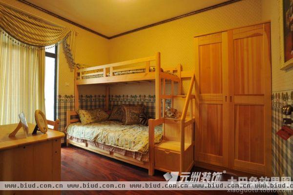 美式风格卧室高低床设计效果图