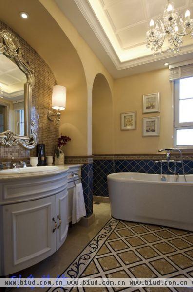 古典装修家庭卫生间设计图片