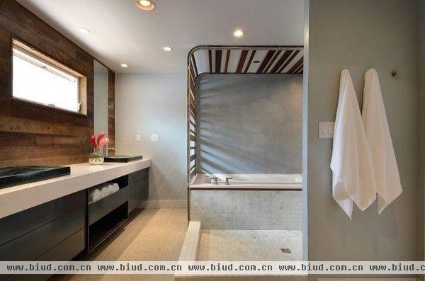 兼具功能与设计 融合田园风格的浴室