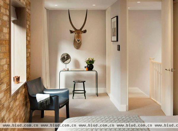 增加居家空间立体感 英国现代公寓