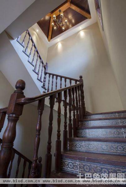 别墅房屋楼梯装修图排难