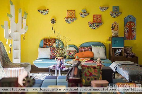 东南亚式别墅客厅色彩搭配装修图片