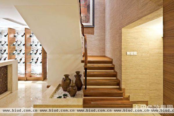 东南亚风格复式楼梯装修图片