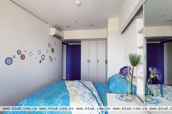 地中海风格复式卧室图片