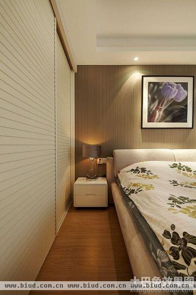 简约日式风格卧室床头设计图片