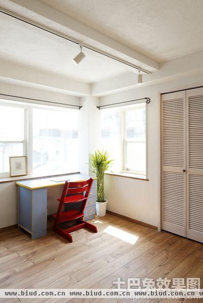 日式风格简单家具摆放效果图