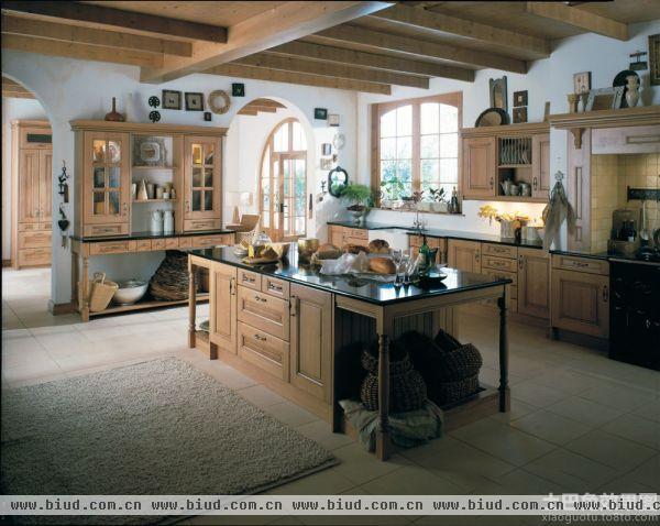美式乡村风格大厨房装修图片