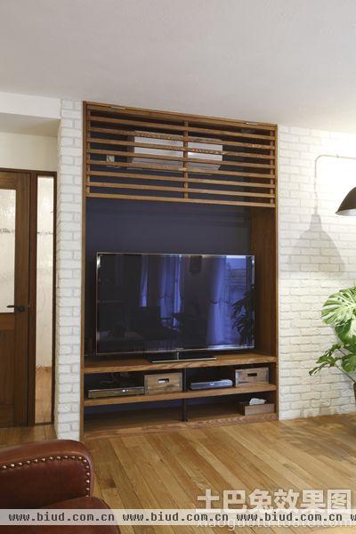 日式风格实木电视背景墙装修设计