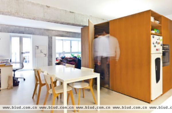 木质材质收纳 西班牙复古粗犷公寓