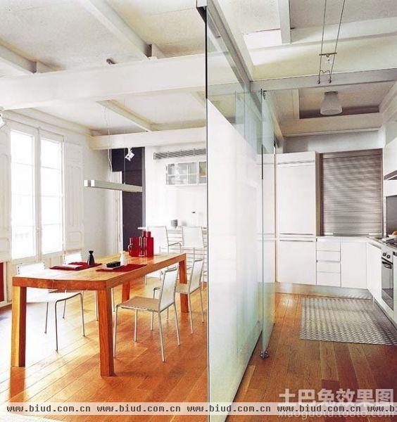 现代公寓玻璃隔断装修效果图