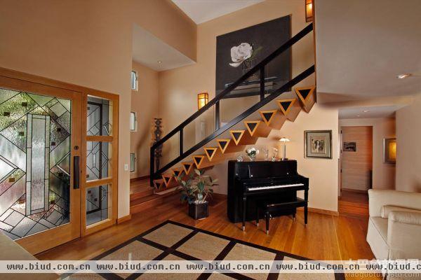 美式家装楼梯图片