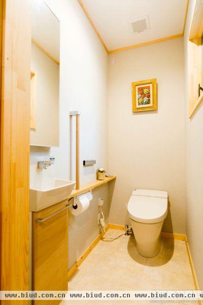 日式家装1平米超小卫生间设计