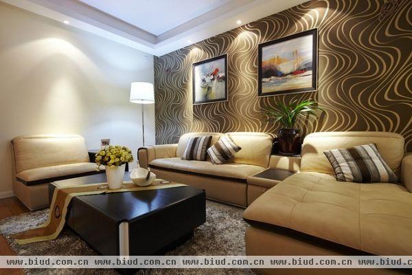 122平现代简约温馨雅居 惹人眼馋的沙发背景墙创意设计