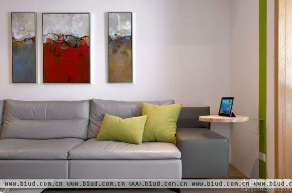 宜家风格客厅沙发墙装饰画效果图