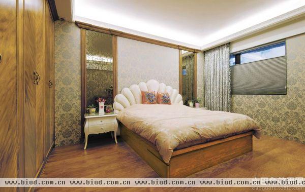 东南亚风格设计豪华卧室效果图
