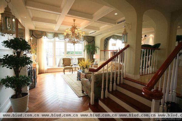 美式别墅室内装修楼梯图片