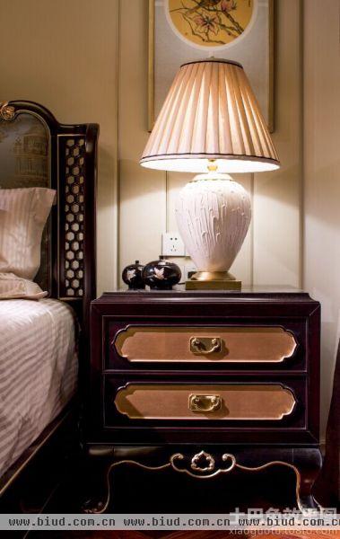 新古典家庭设计卧室灯具图片
