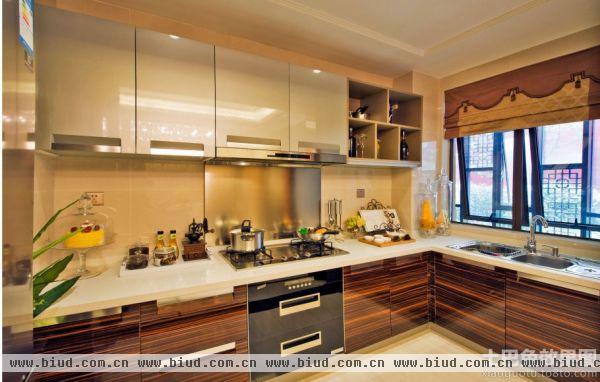 东南亚风格厨房装修效果图片