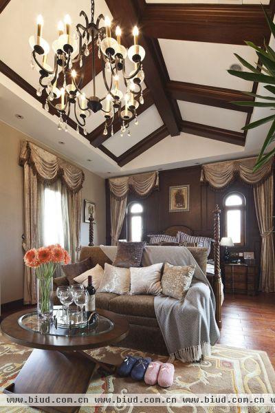 欧式古典别墅卧室装修设计